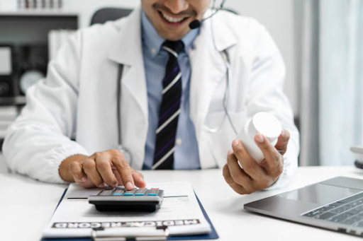 Unlock success with the right medical billing software. Expert tips for informed choices.